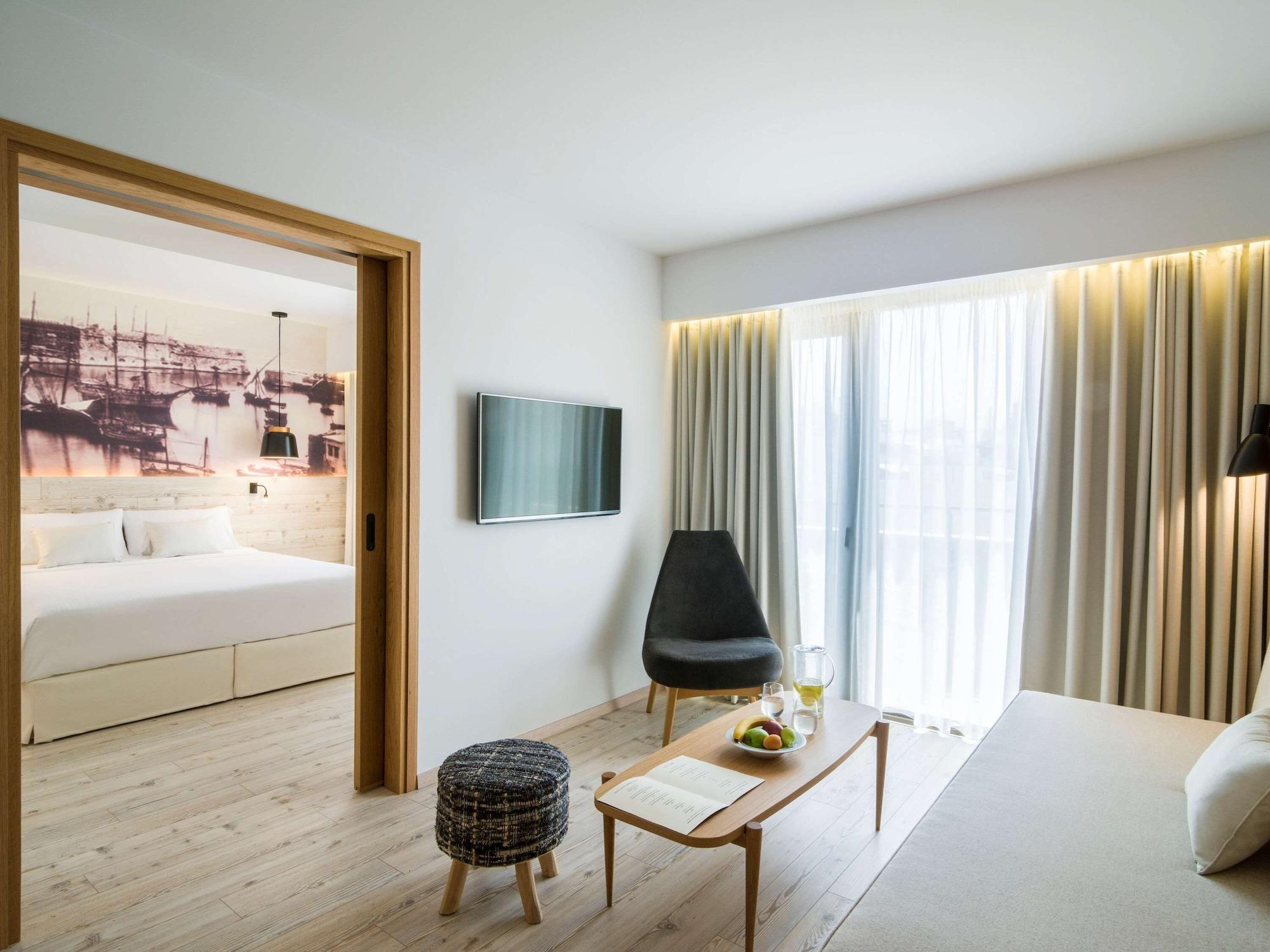 Ibis Styles Heraklion Central Esterno foto